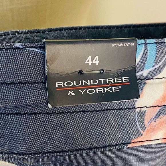 ROUNDTREE & YORKE men Board shorts(88) - Picture 5 of 12
